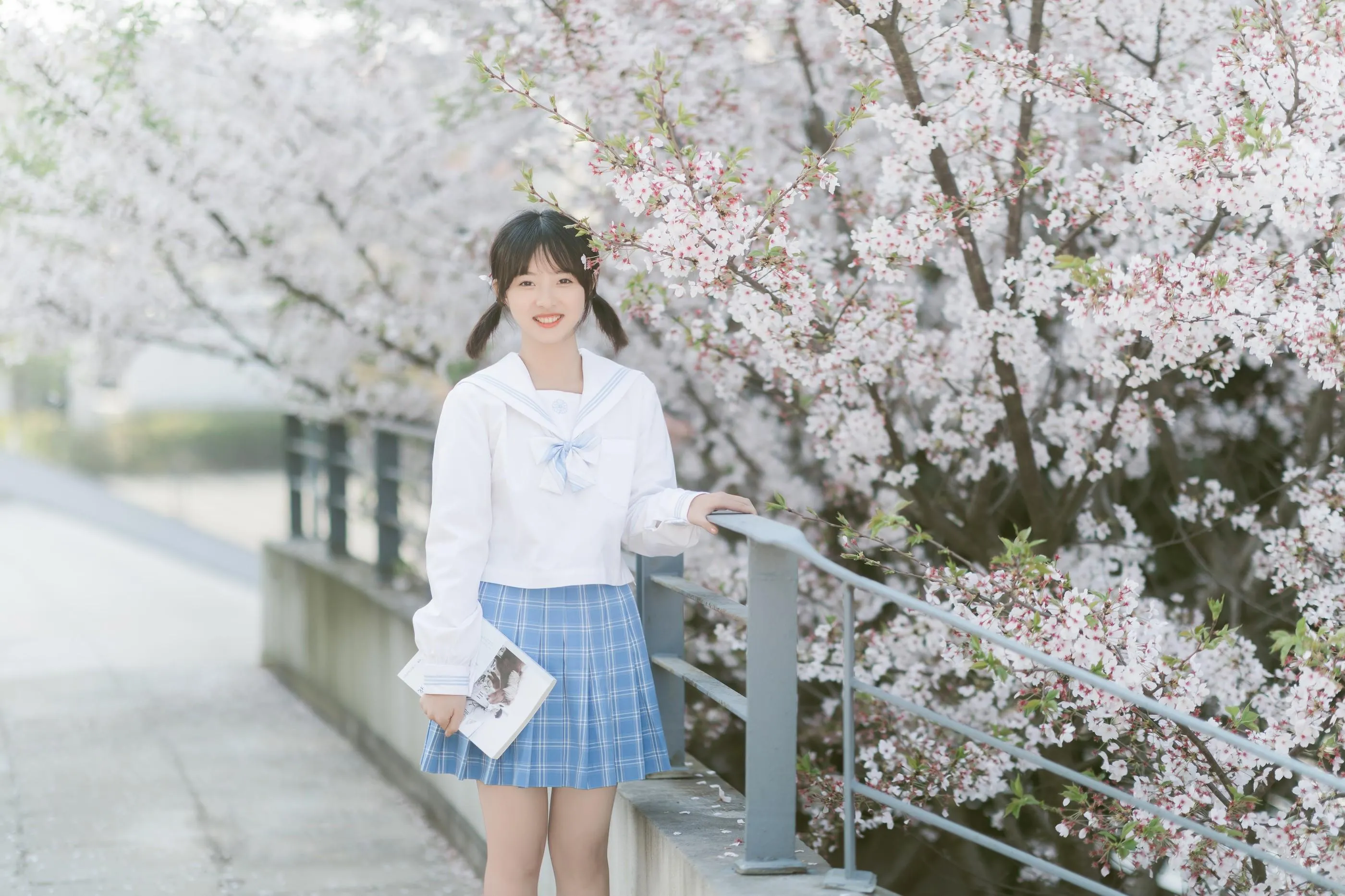 [艺图语] 2022.06.12 樱の雪 Haruka月岛雯 [24P]插图2